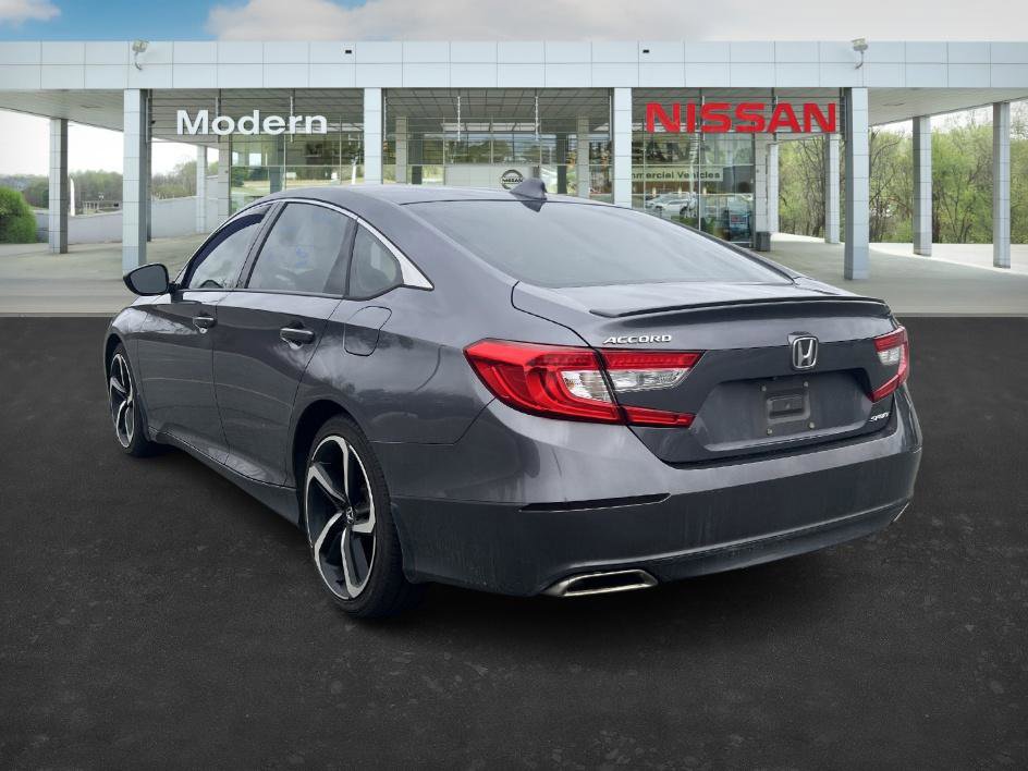 Used 2019 Honda Accord Sport image 3