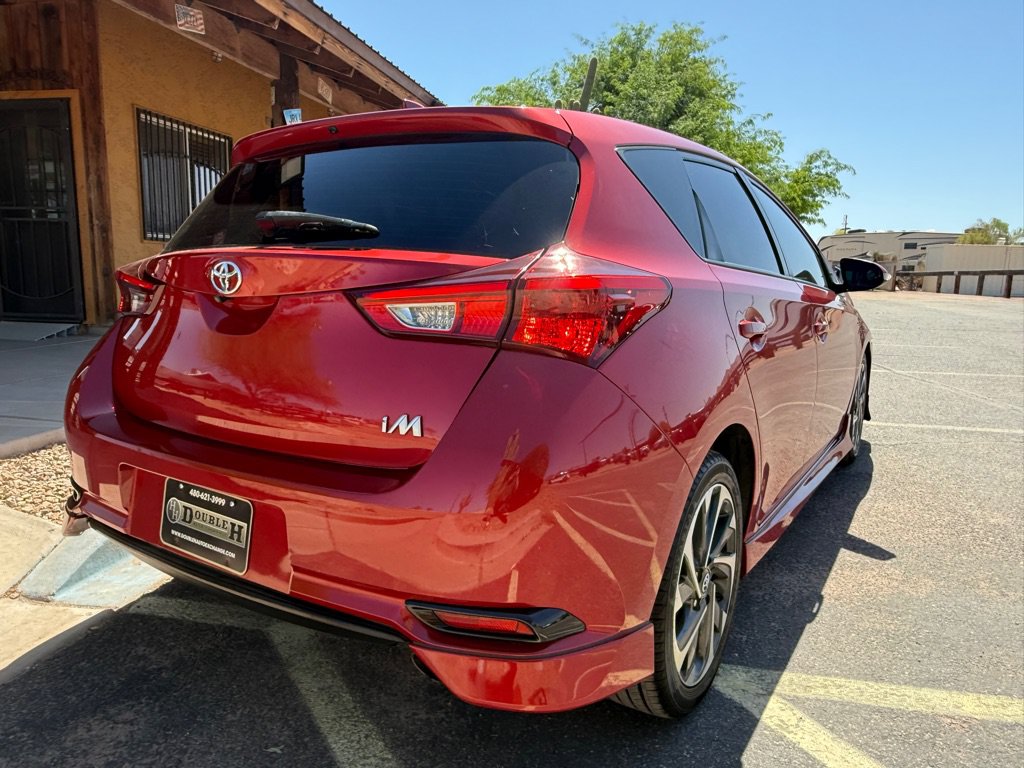 Used 2017 Toyota Corolla iM FWD image 8