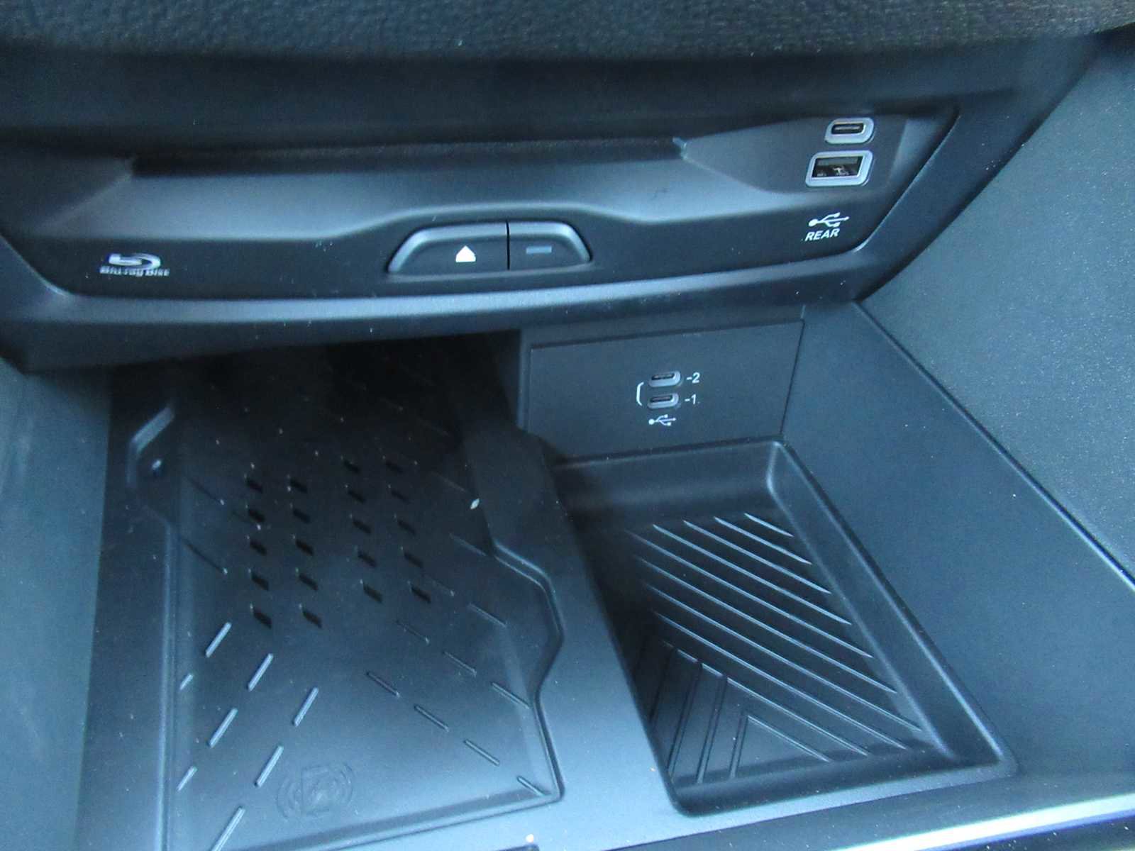 New 2026 Chrysler Pacifica Pinnacle image 41