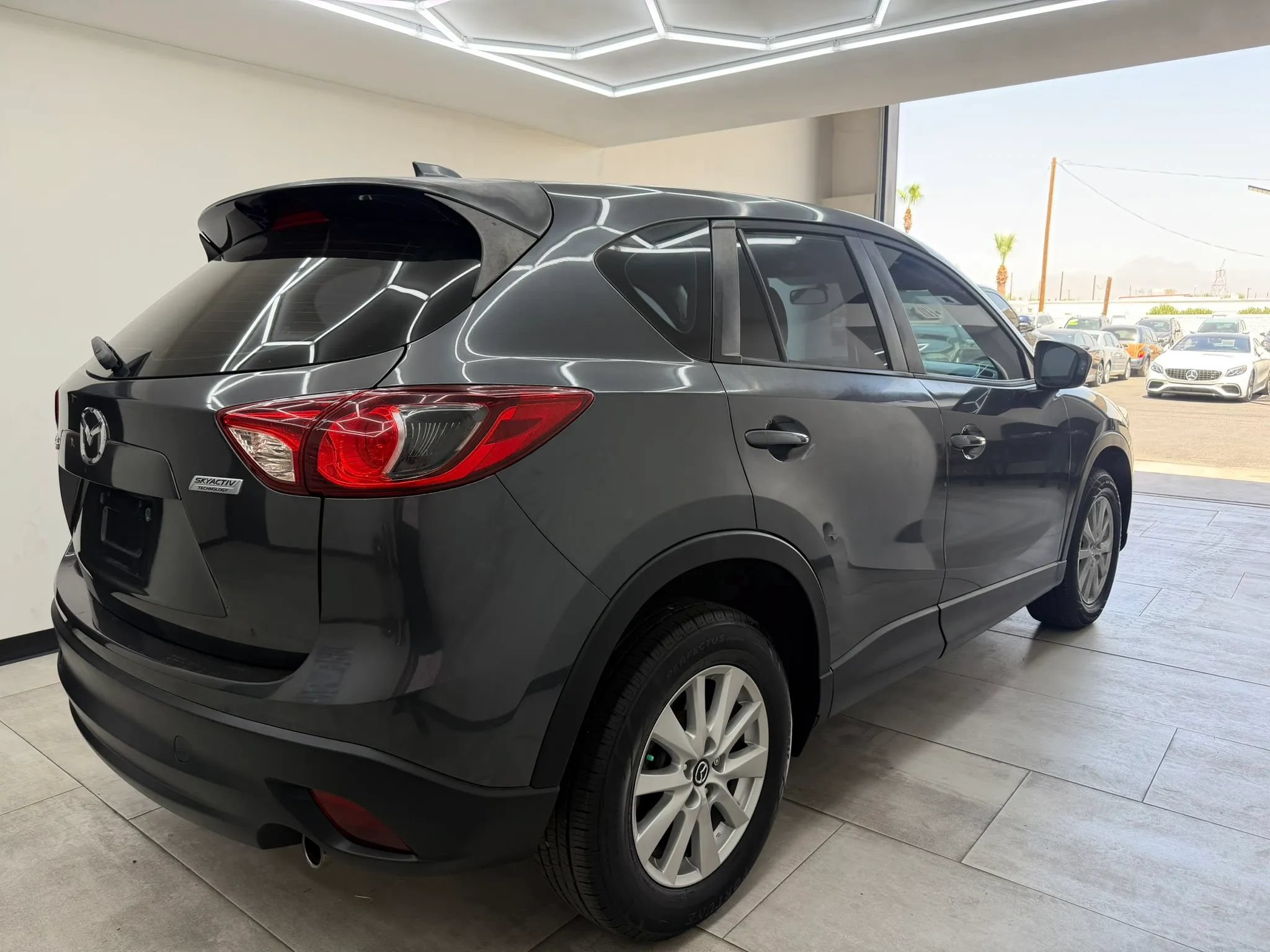 Used 2014 MAZDA CX-5 Sport w/ Bluetooth Audio Package FWD image 8