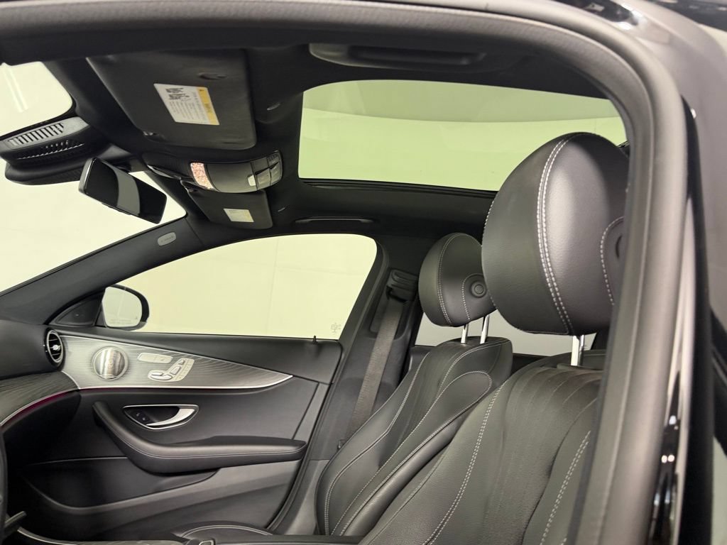 Used 2022 Mercedes-Benz E 350 Sedan image 22