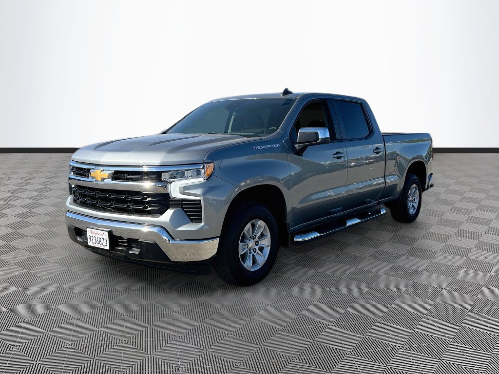 Used 2024 Chevrolet Silverado 1500 LT w/ Protection Package RWD image 3