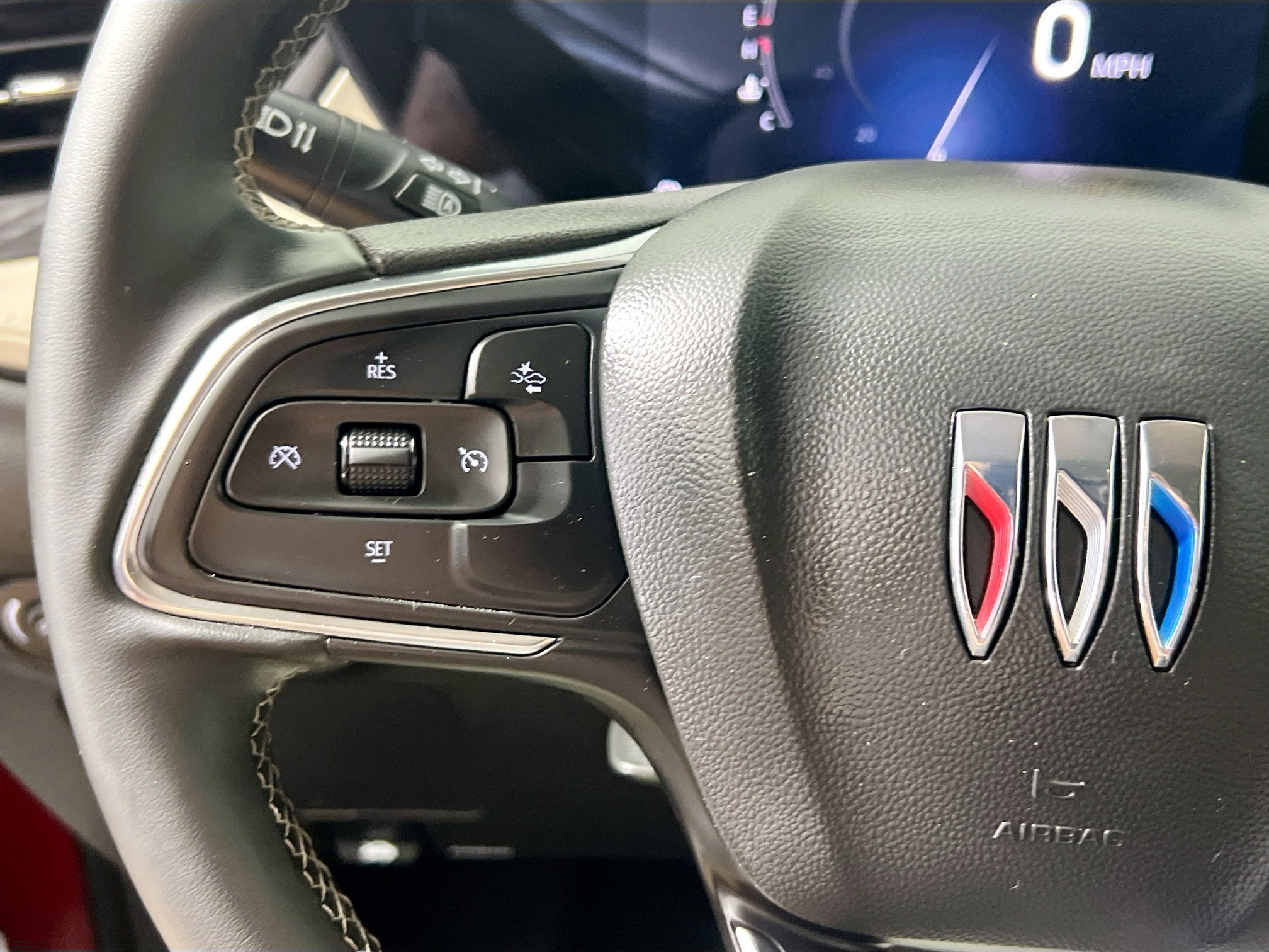 Used 2024 Buick Encore GX Preferred image 18