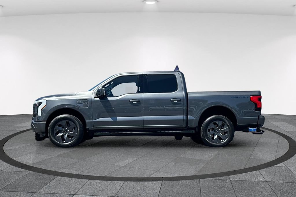 Certified 2022 Ford F150 Lightning Lariat AWD/4WD image 9