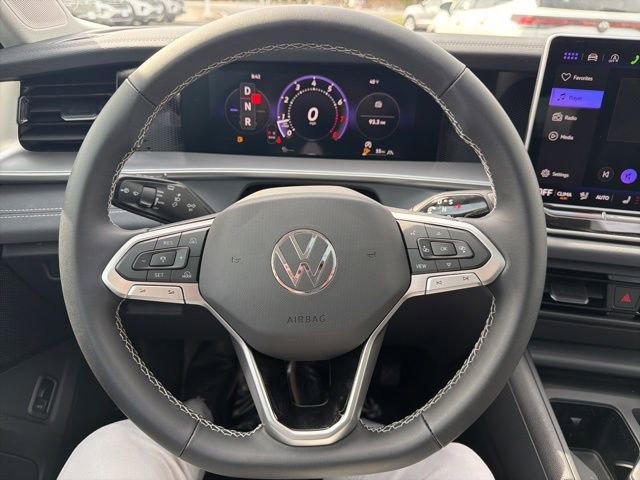 New 2026 Volkswagen Tiguan SE image 10