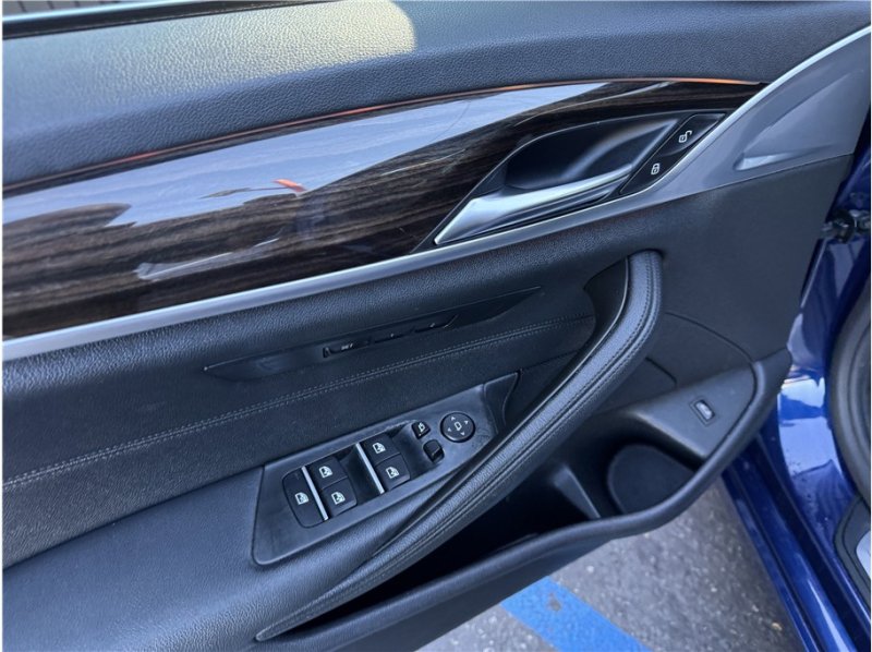 Used 2017 BMW 530i 530i Sedan 4D image 18