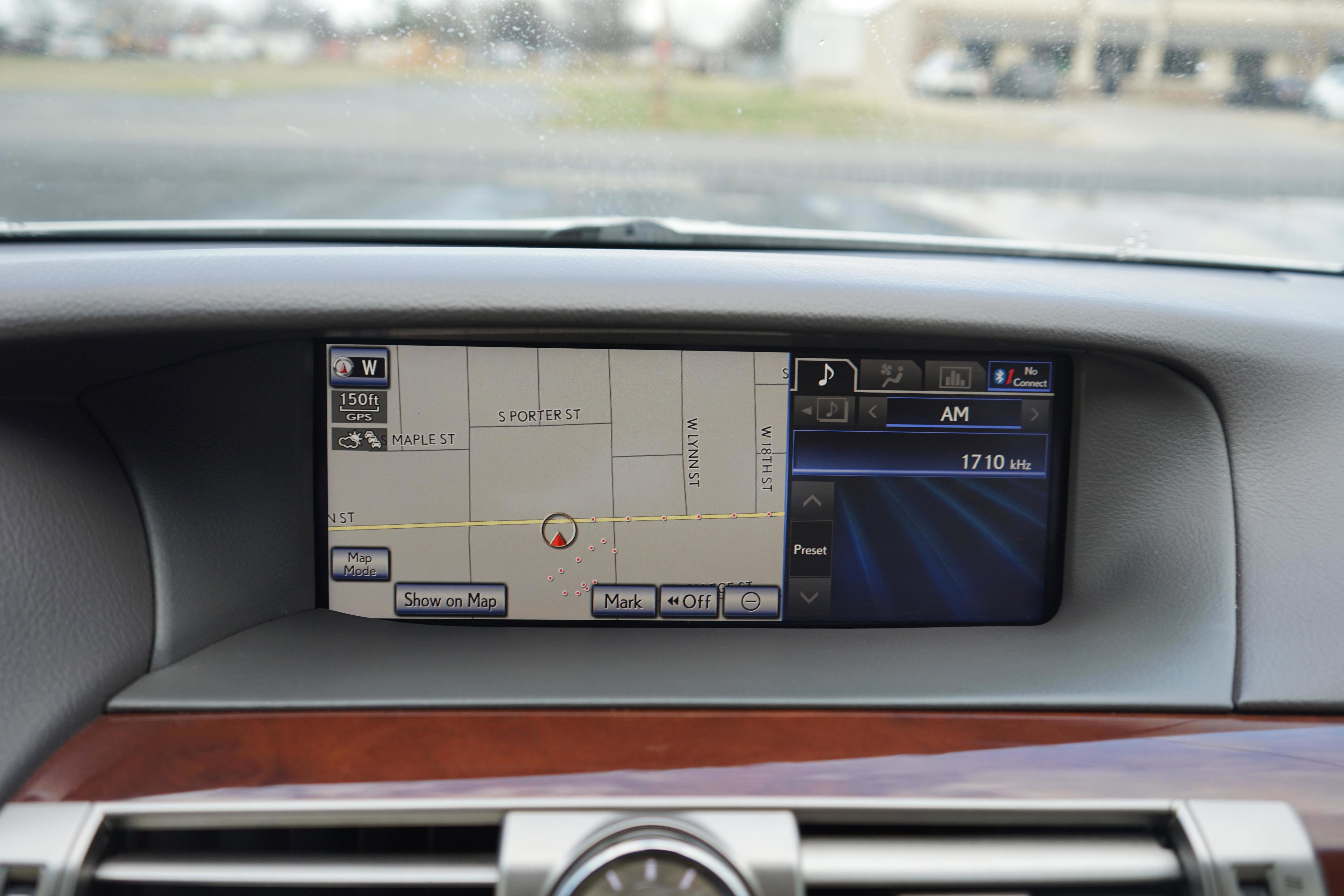 Used 2014 Lexus LS 460 w/ Comfort Package image 14