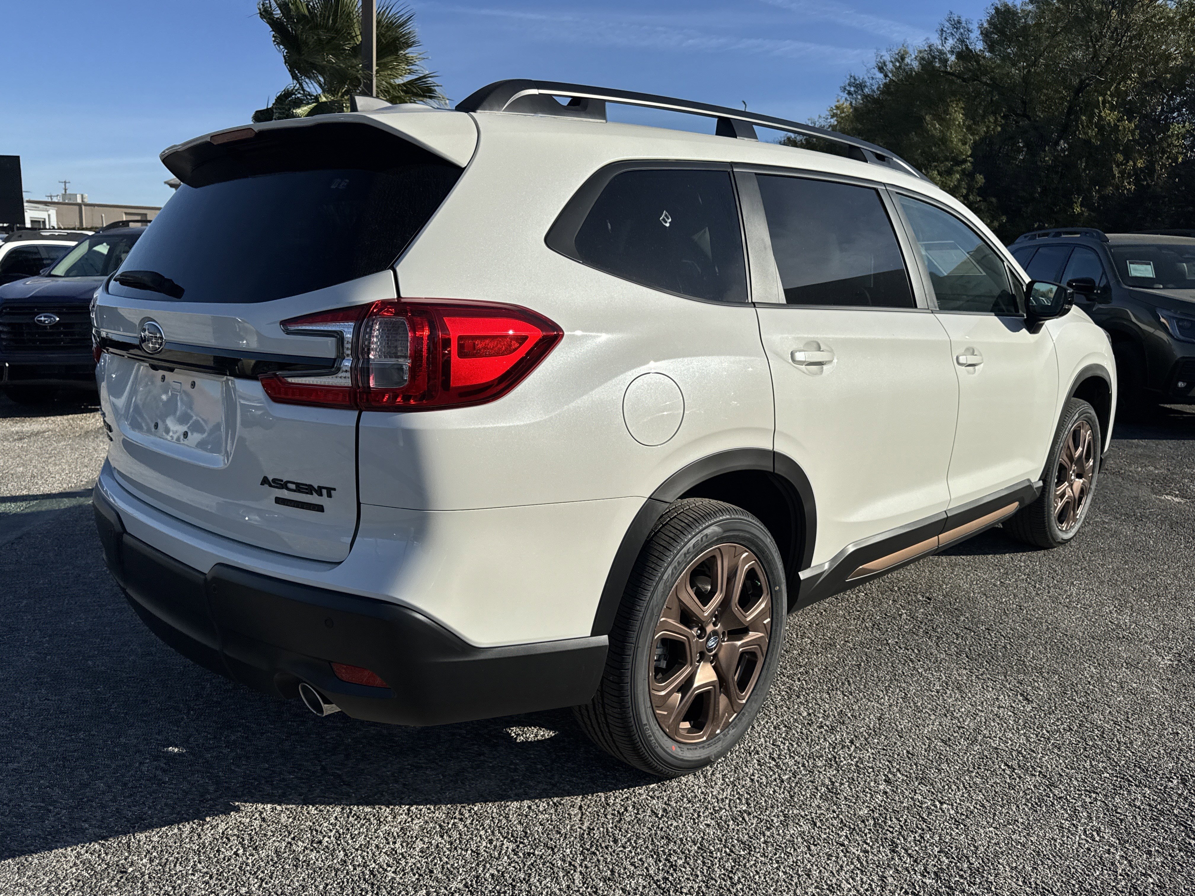 New 2026 Subaru Ascent Limited Bronze image 3