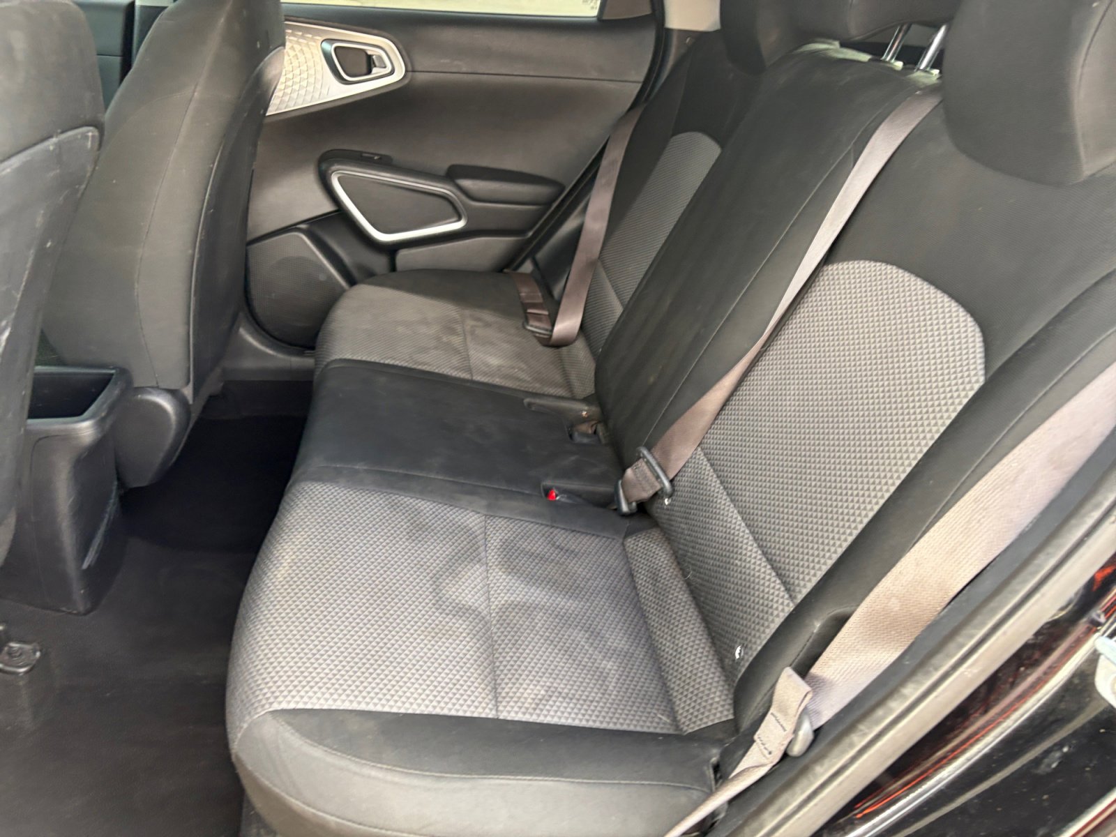 Used 2020 Kia Soul LX image 19