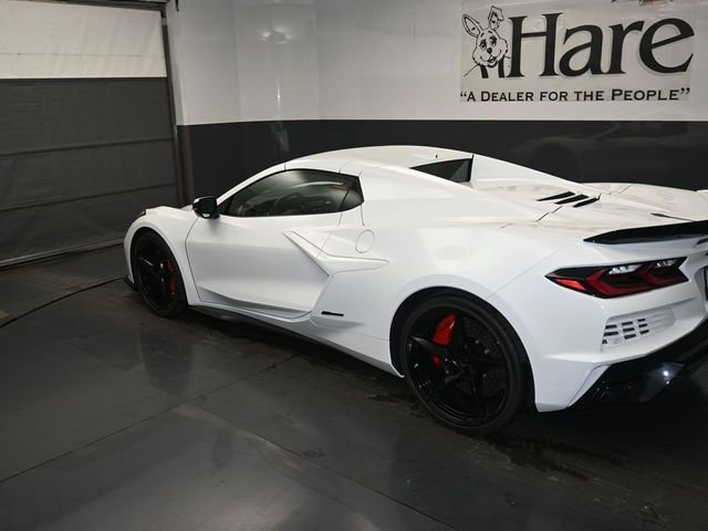 New 2026 Chevrolet Corvette E-Ray w/ Stealth Interior Trim Package image 10