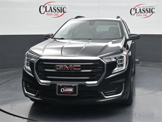 Used 2022 GMC Terrain SLE w/ Driver Convenience Package image 6