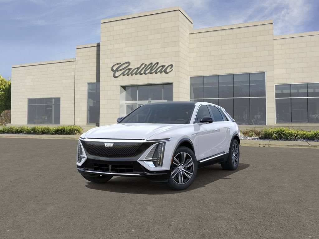 New 2026 Cadillac Lyriq Luxury w/ LPO, Floor Liner Package AWD/4WD image 8
