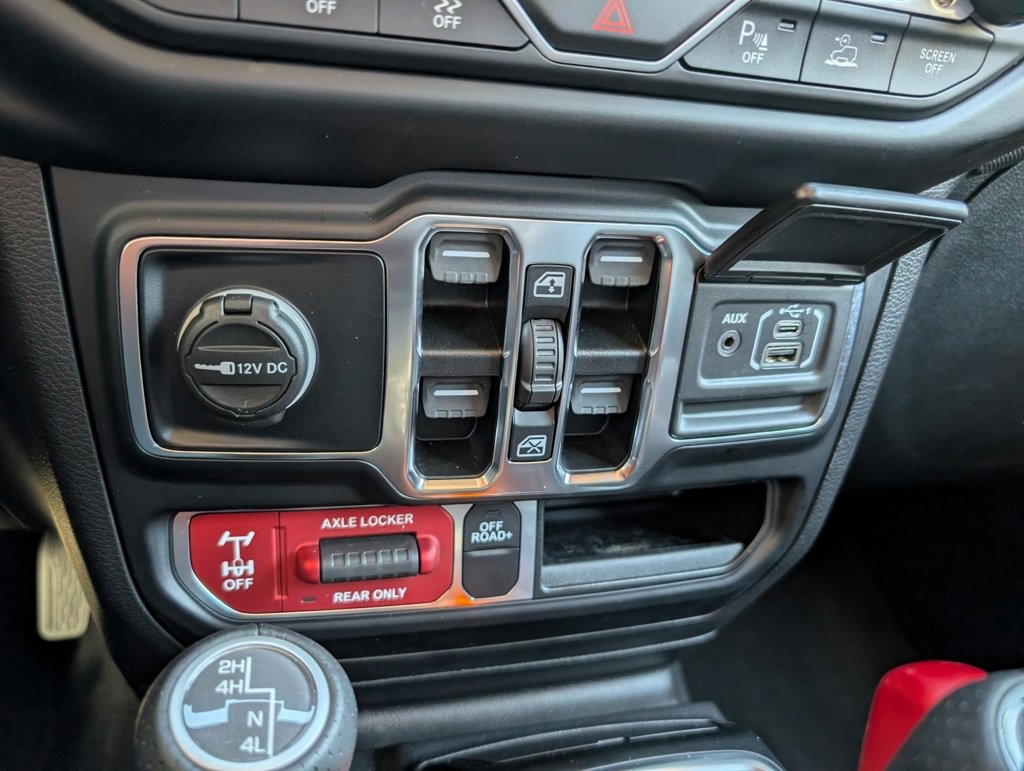 Used 2021 Jeep Gladiator Mojave image 17