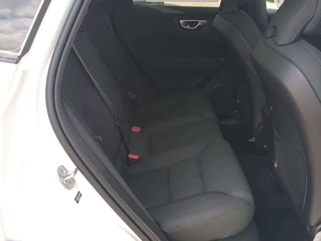 New 2026 Volvo XC60 B5 Plus w/ Protection Package Premier image 20