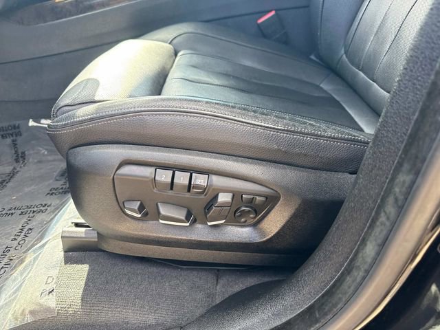 Used 2018 BMW X5 xDrive50i w/ M Sport Package image 51