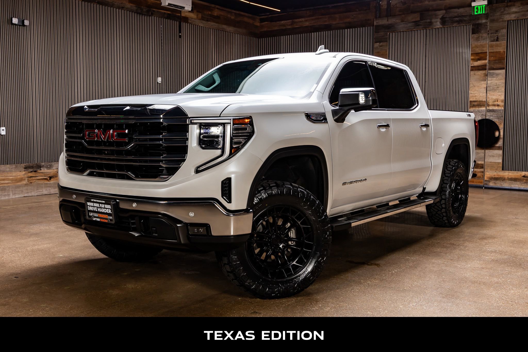 Used 2023 GMC Sierra 1500 SLT AWD/4WD image 5