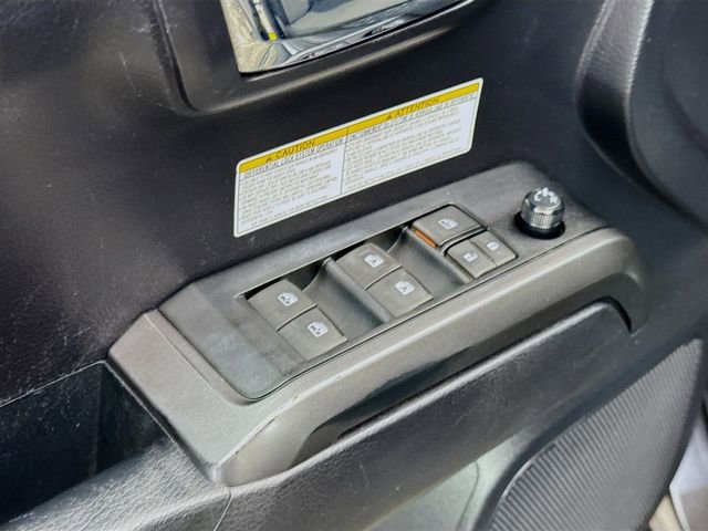 Used 2020 Toyota Tacoma TRD Off-Road image 17