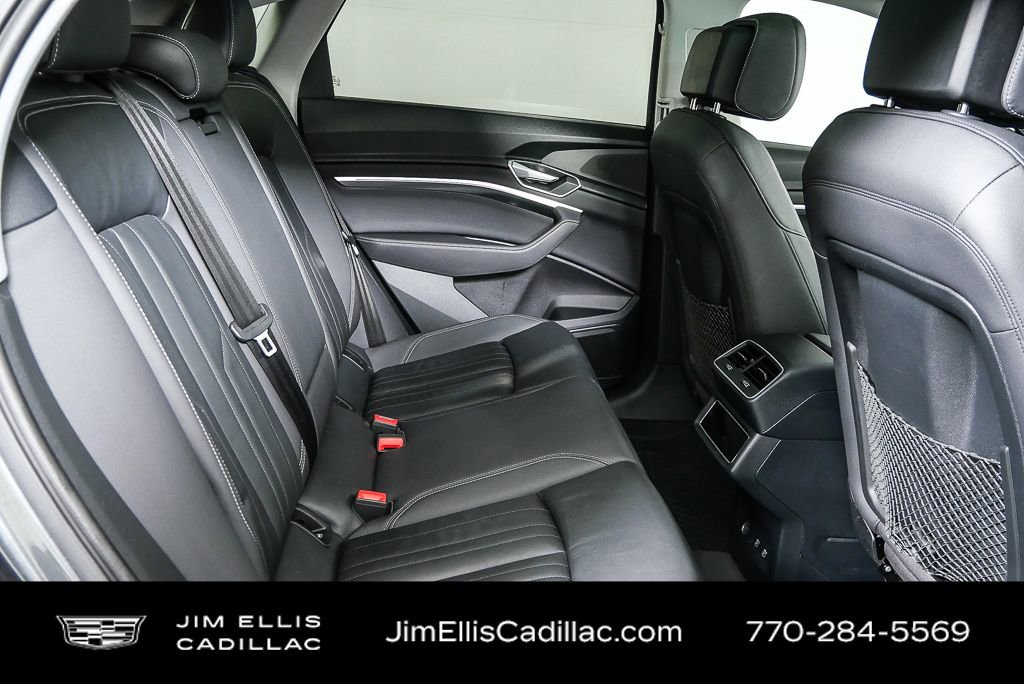 Used 2021 Audi e-tron Premium image 22