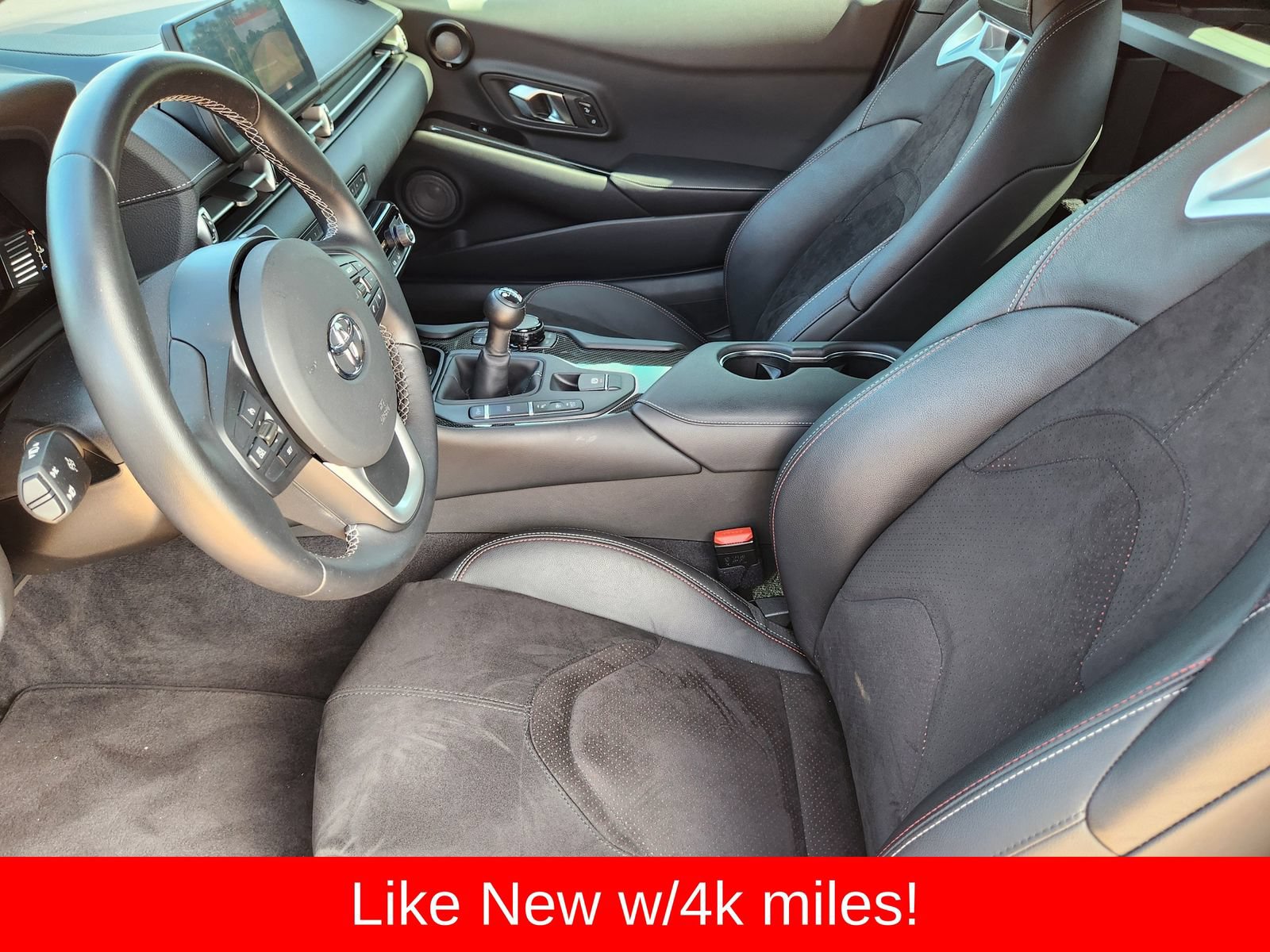 Used 2025 Toyota Supra RWD image 22