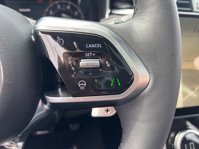 New 2024 Jaguar XF R-Dynamic SE AWD/4WD image 28