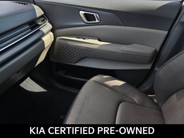 Certified 2026 Kia Carnival EX FWD image 27