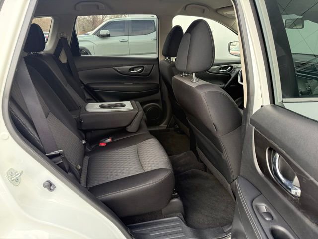 Used 2020 Nissan Rogue S w/ Special Edition Package image 27