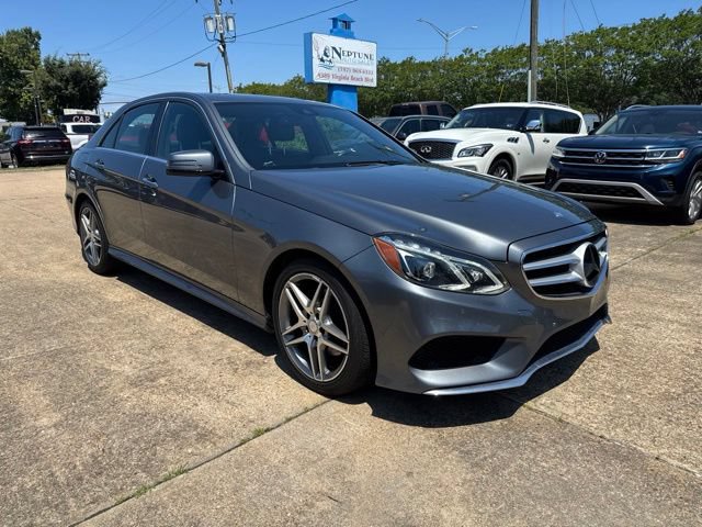Used 2016 Mercedes-Benz E 350 4MATIC Sedan w/ Premium Package image 3