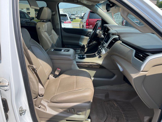 Used 2015 GMC Yukon XL SLT w/ Open Road Package AWD/4WD image 13