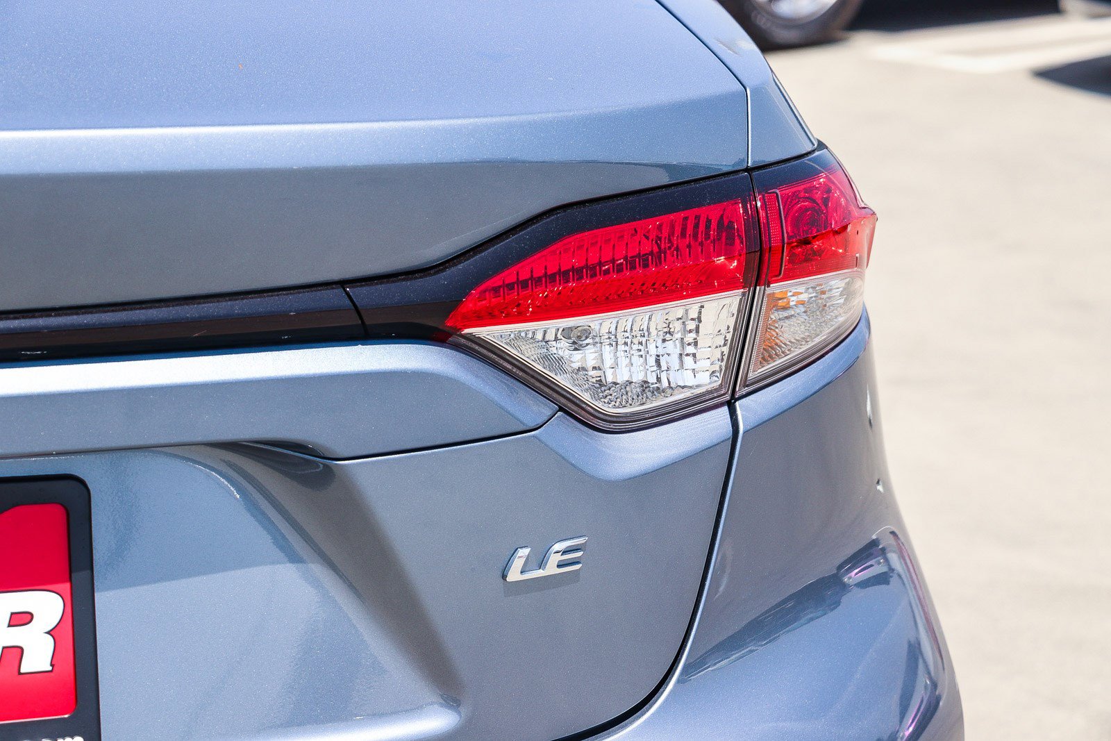 Used 2025 Toyota Corolla LE FWD image 8