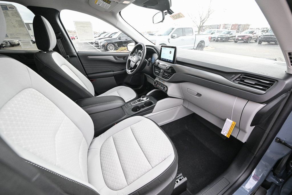 New 2026 Ford Escape Active w/ Cold Weather Package image 21
