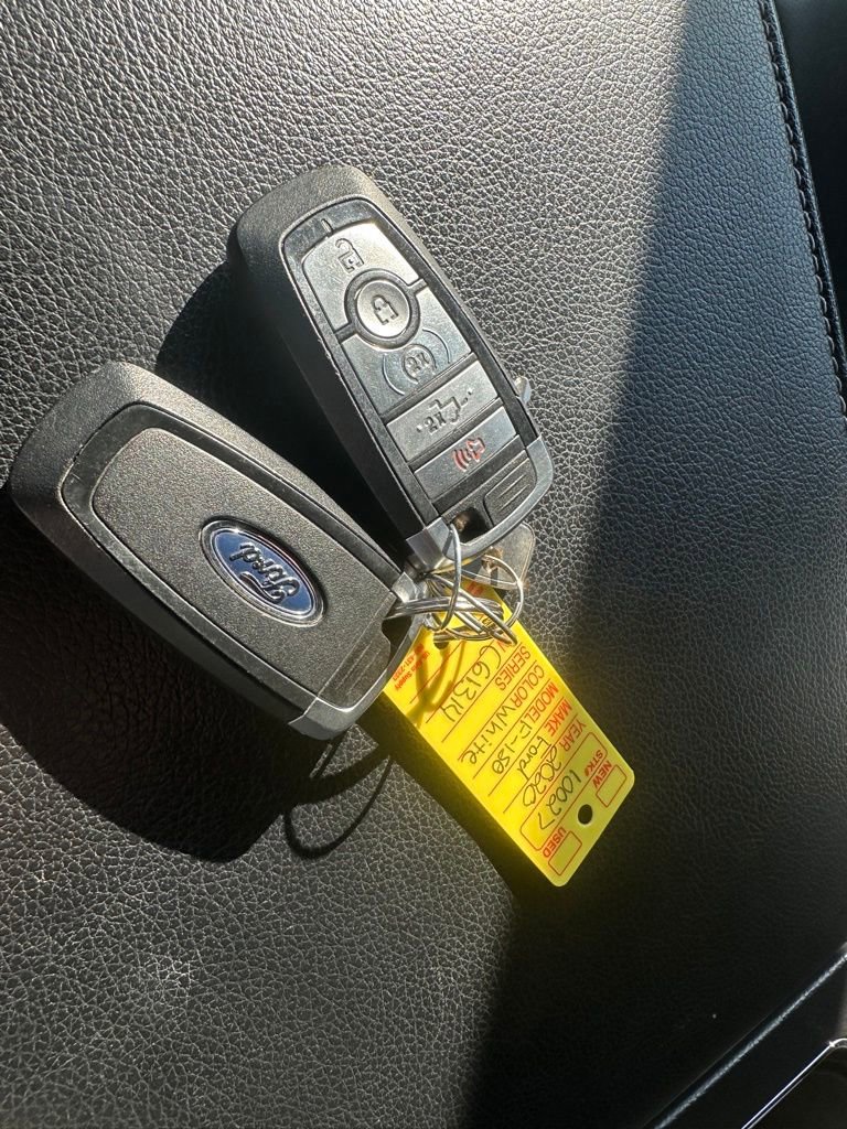 Used 2020 Ford F150 Lariat w/ Equipment Group 502A Luxury image 8