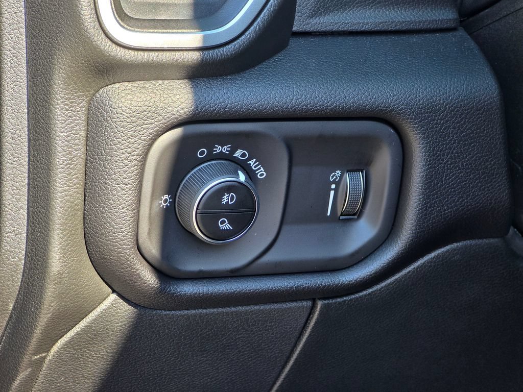 New 2027 RAM 2500 Big Horn AWD/4WD image 33