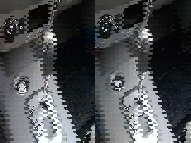 Used 2020 Nissan Frontier SV image 14