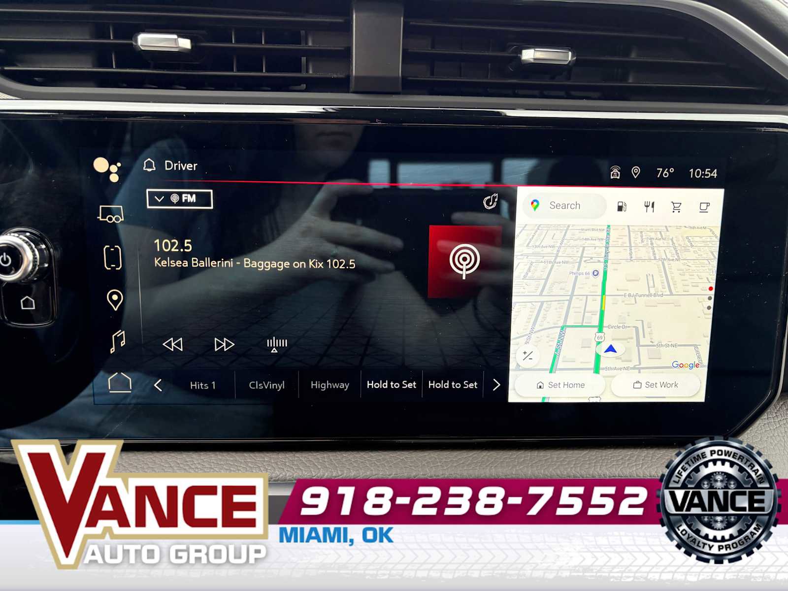 Used 2024 GMC Sierra 1500 Denali w/ Denali Reserve Package AWD/4WD image 25