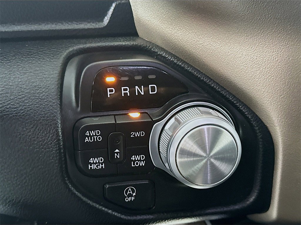 Used 2019 RAM 1500 Laramie image 16