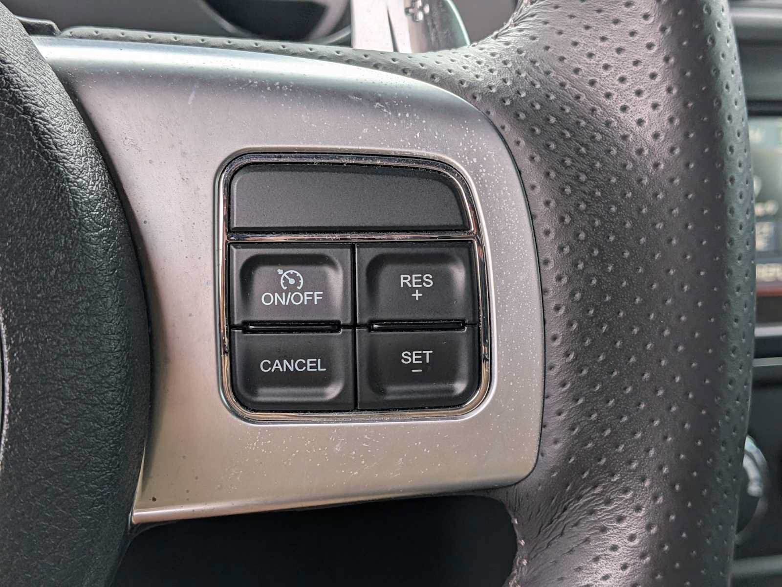 Used 2014 Dodge Challenger SRT8 Core w/ Electronics Convenience Group RWD image 22