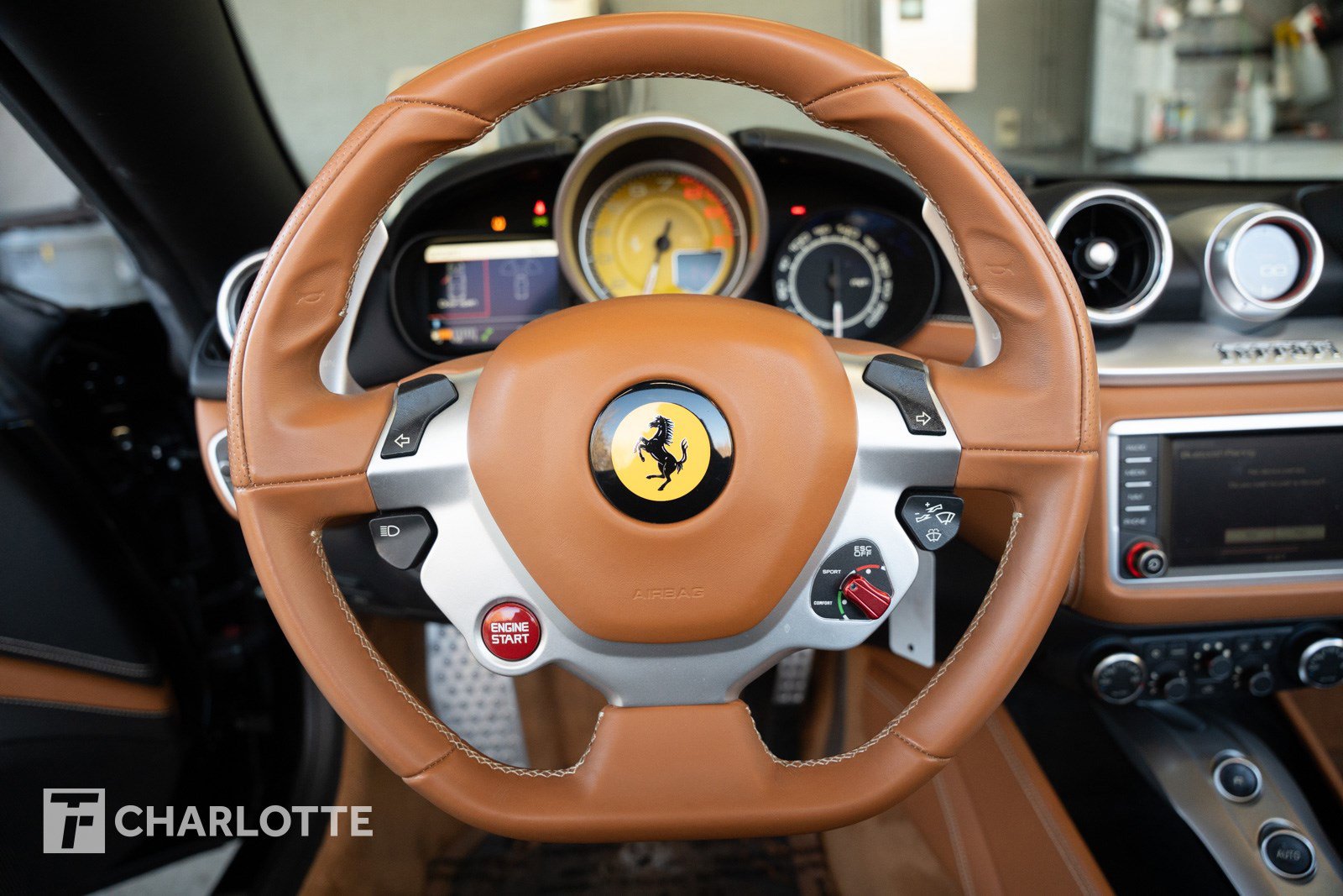 Used 2016 Ferrari California T image 24