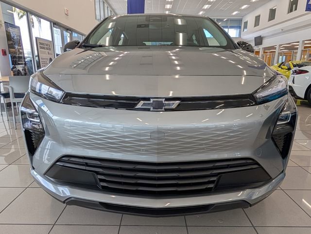 New 2027 Chevrolet Bolt LT w/ Comfort Package image 2