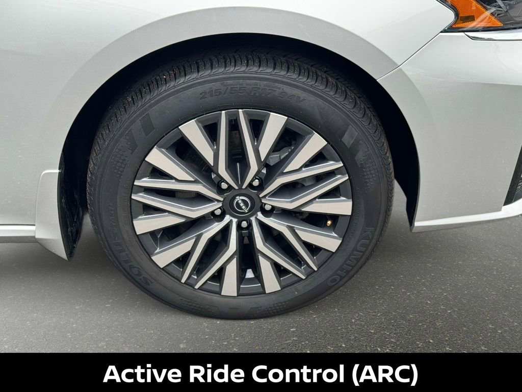 Certified 2024 Nissan Altima 2.5 SV image 11