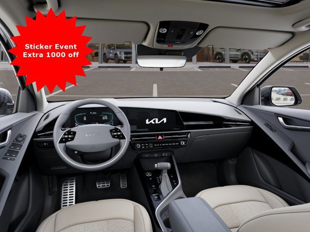 New 2025 Kia Niro EX Touring image 17