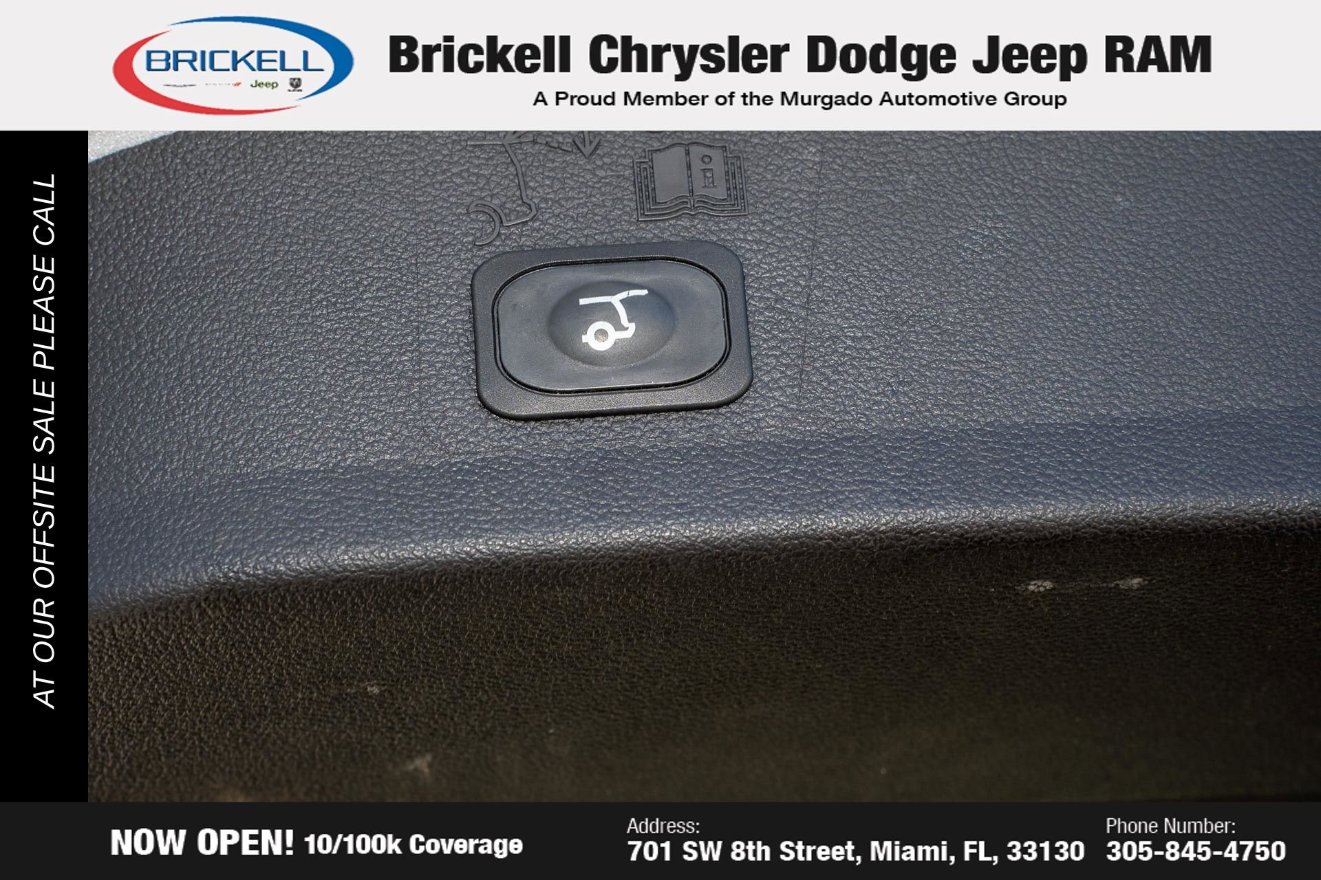 Used 2019 Ford Escape SEL image 10