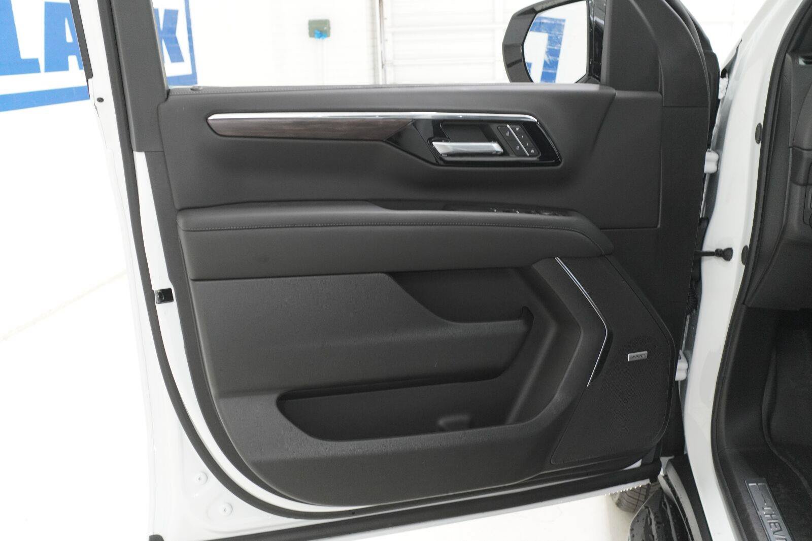 New 2026 Chevrolet Tahoe LT RWD image 24