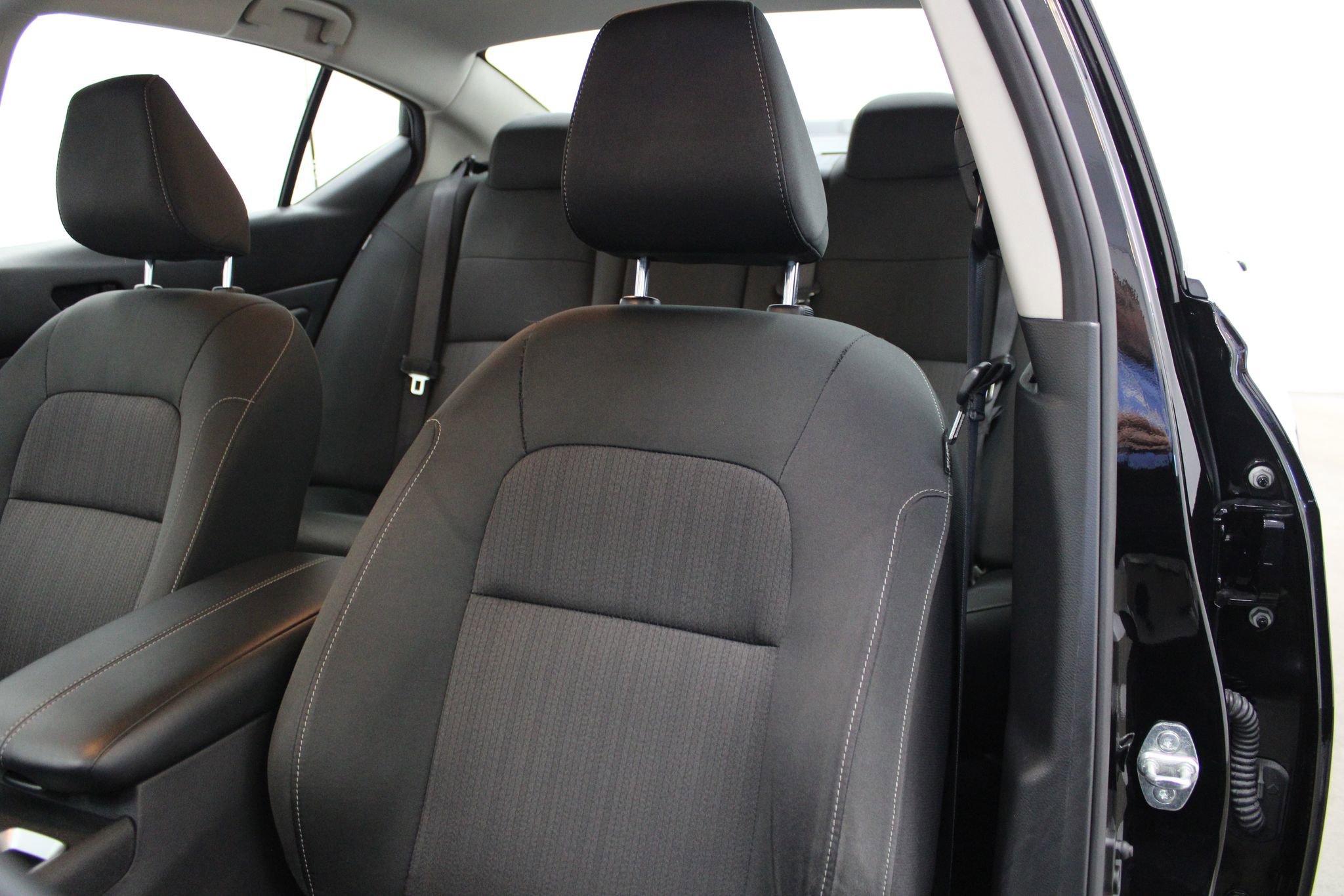 Used 2024 Nissan Altima 2.5 S image 16
