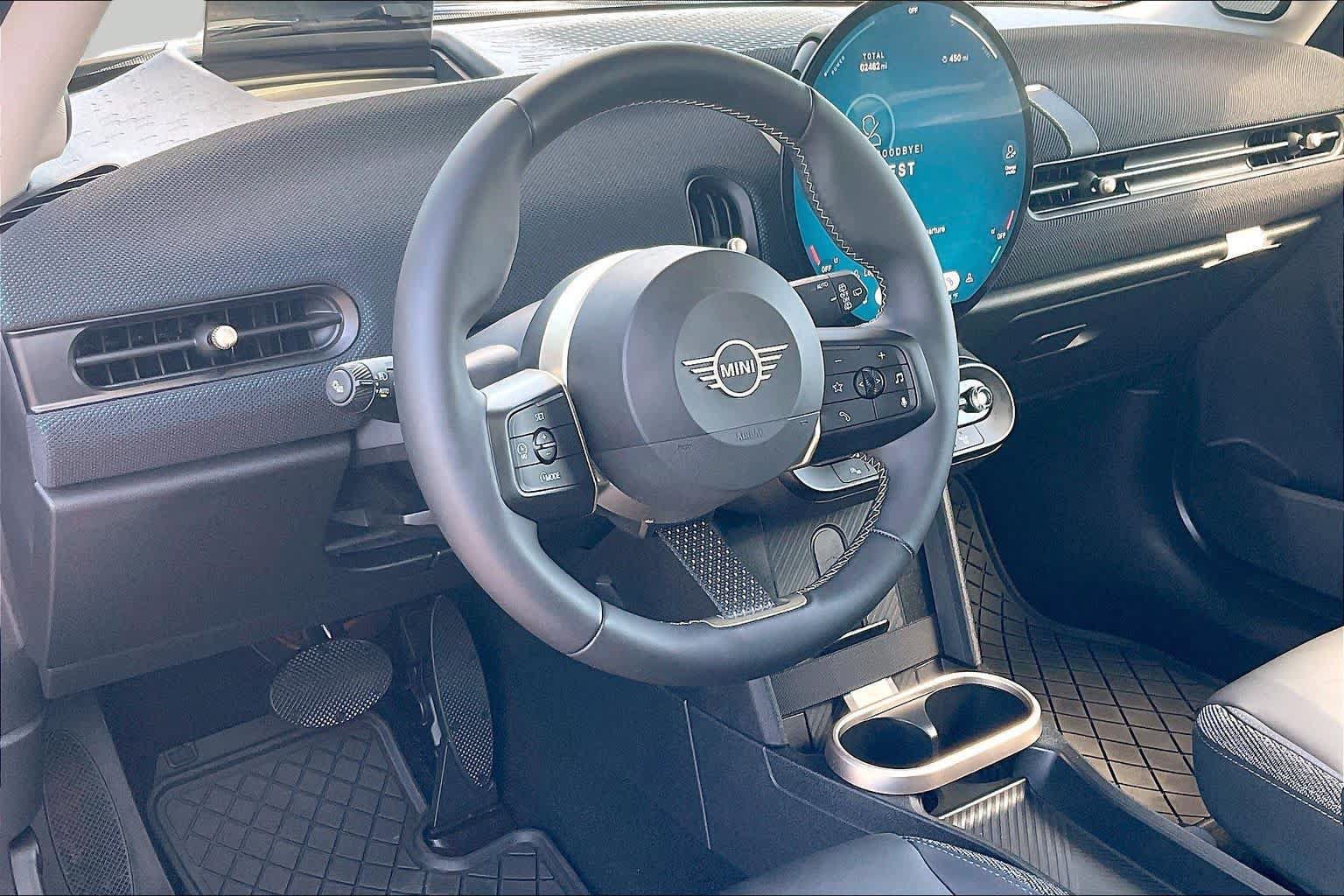 Used 2025 MINI Cooper S FWD image 16