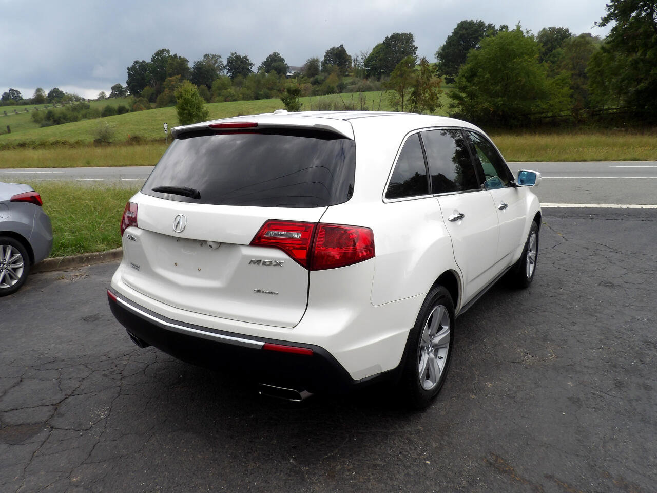 Used 2011 Acura MDX w/ Technology Package image 7