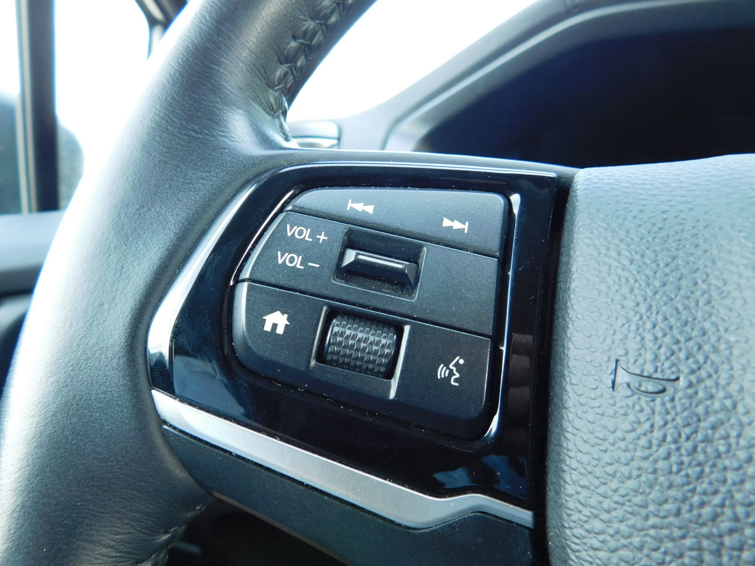 Used 2025 Honda Odyssey EX-L image 25