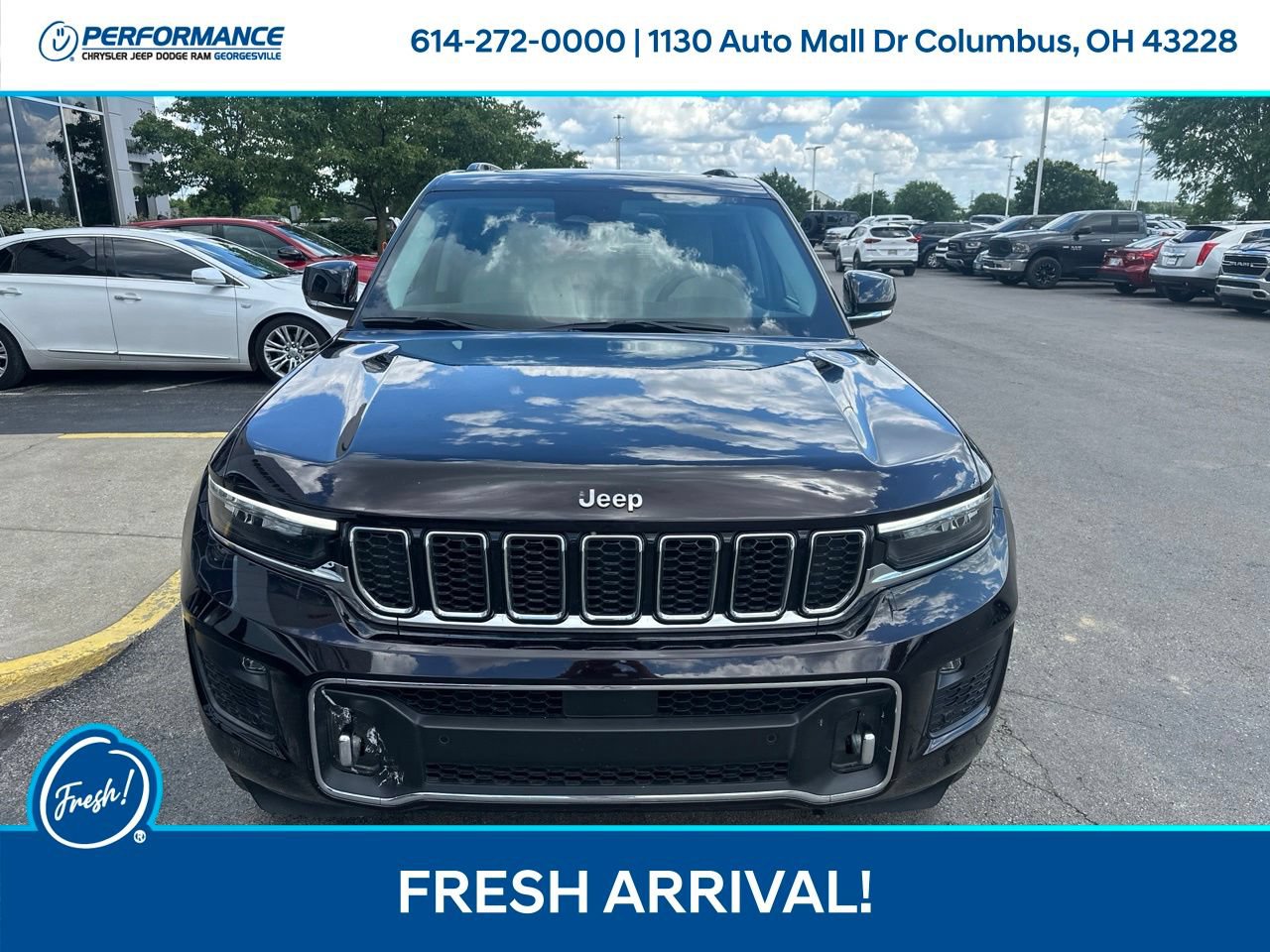 Used 2023 Jeep Grand Cherokee Overland AWD/4WD image 9