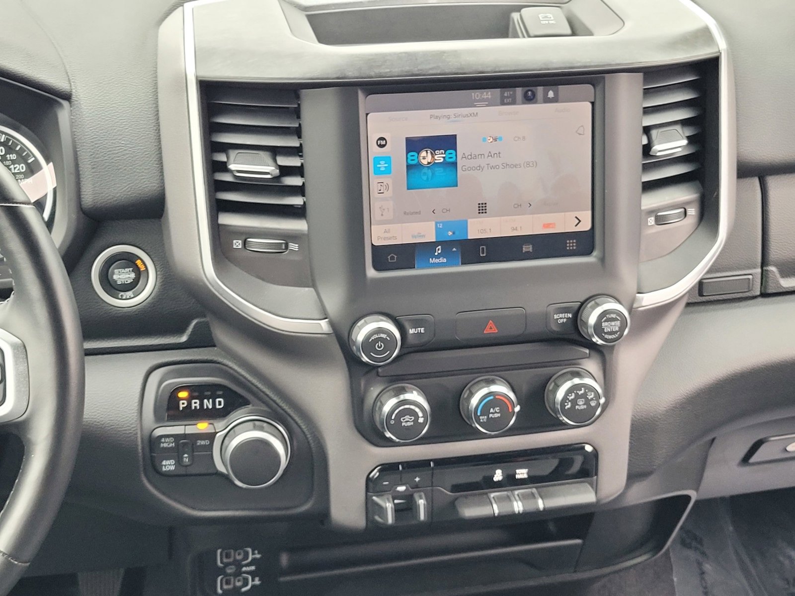 Used 2024 RAM 2500 Big Horn w/ Bed Utility Group image 15