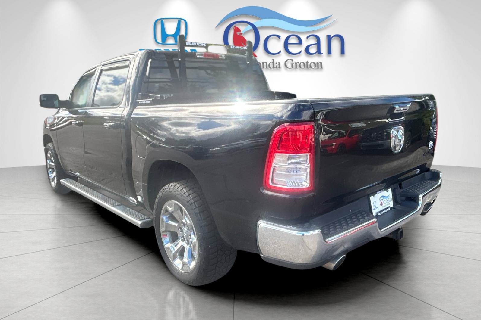 Used 2019 RAM 1500 Big Horn AWD/4WD image 5
