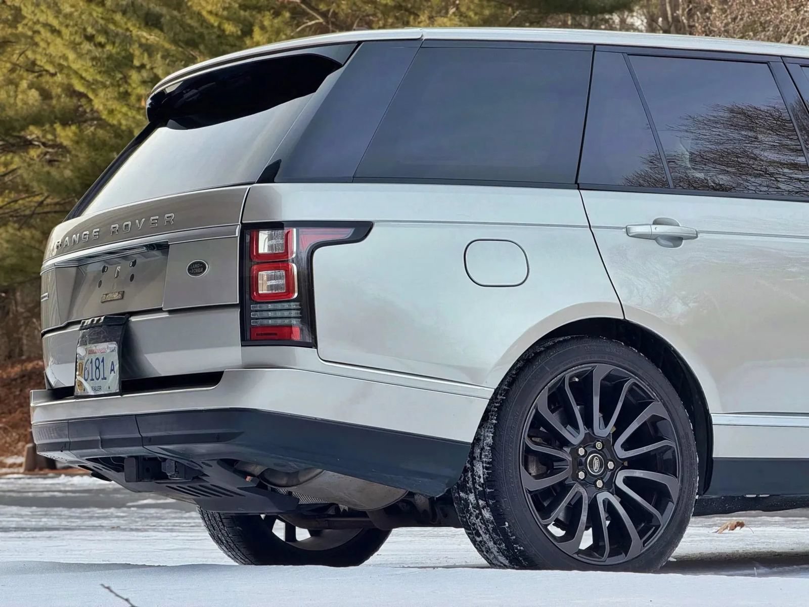 Used 2016 Land Rover Range Rover Supercharged AWD/4WD image 15